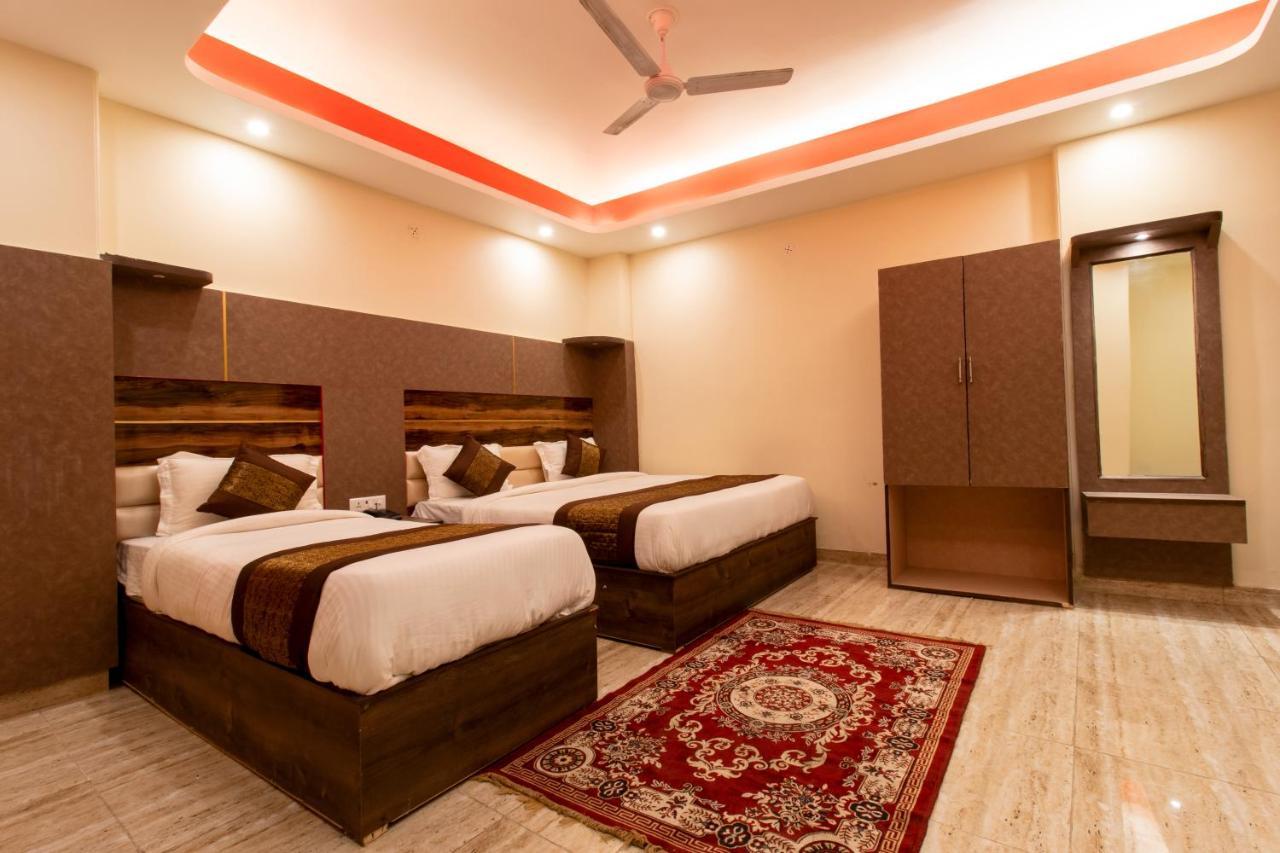 Airport Hotel Dev Residency - Mahipalpur New Delhi Eksteriør bilde