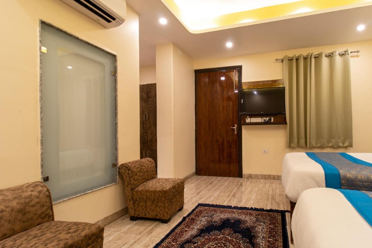 Airport Hotel Dev Residency - Mahipalpur New Delhi Eksteriør bilde
