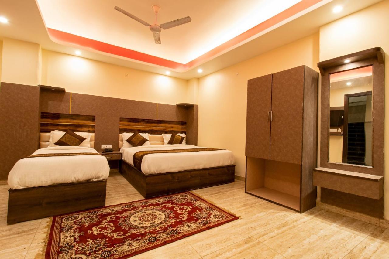 Airport Hotel Dev Residency - Mahipalpur New Delhi Eksteriør bilde