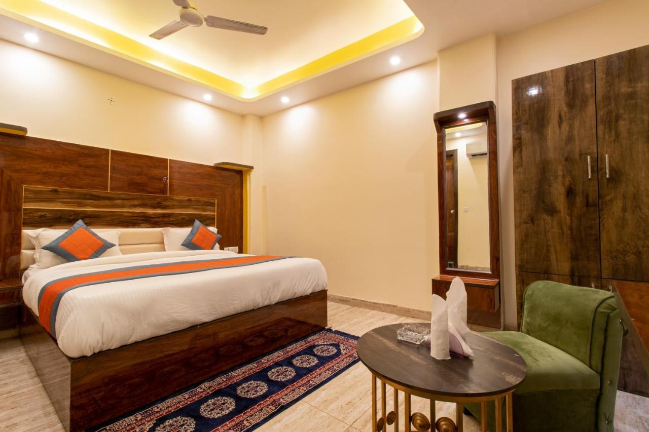 Airport Hotel Dev Residency - Mahipalpur New Delhi Eksteriør bilde