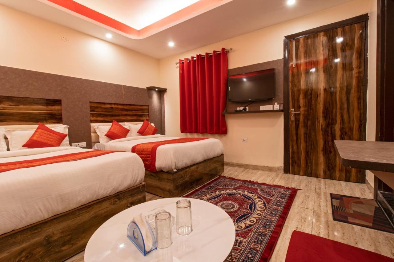 Airport Hotel Dev Residency - Mahipalpur New Delhi Eksteriør bilde